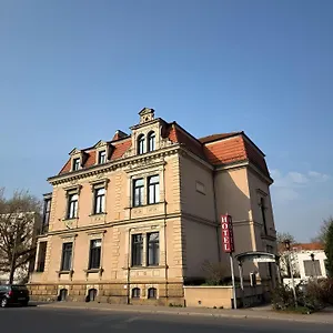 Kipping Am Hauptbahnhof Szálloda