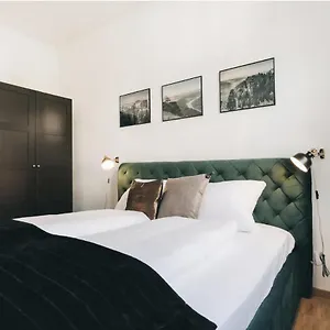  Apartment Direkt An Der Frauenkirche, Juedenhof, Fewo-residenz-dresden